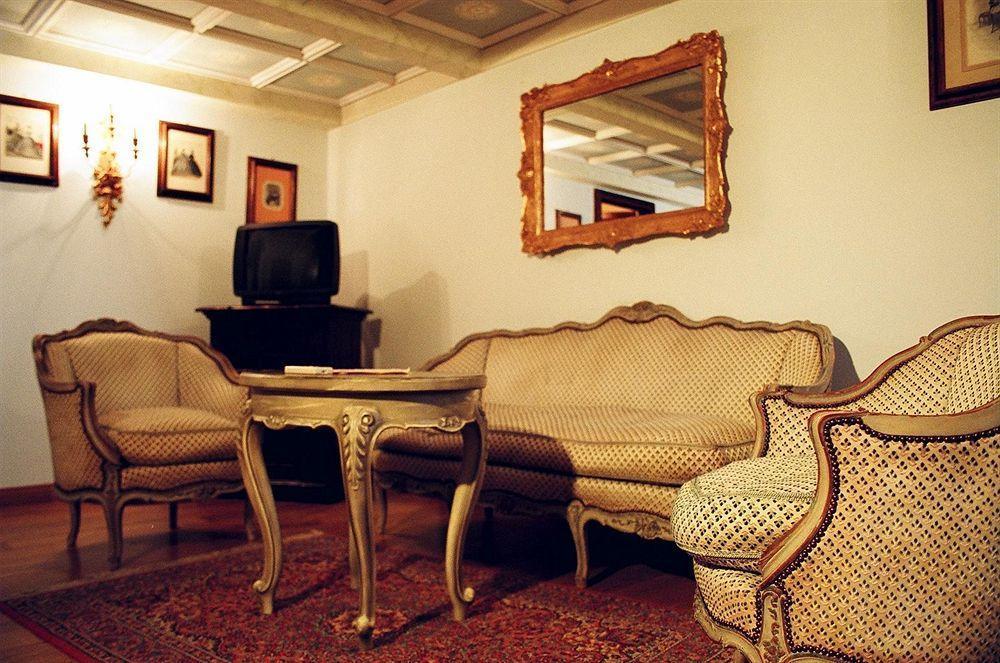 מצ'רטה Albergo Le Case מראה חיצוני תמונה